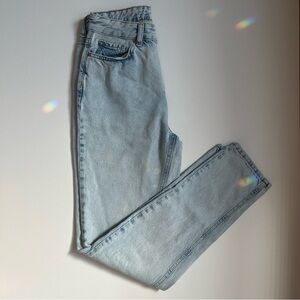 urban outfitters bdg mom high-rise jean